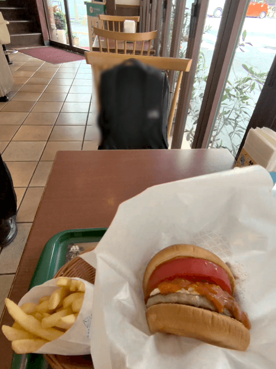 MOS Burger Spicy Mos Burger Combo (Fries & Iced Tea)